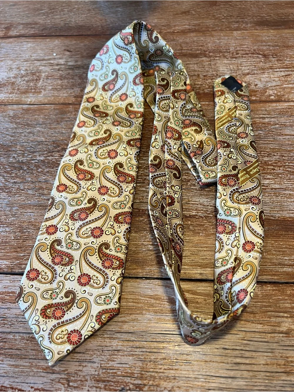 Ermenegildo Zegna Mens 100% Silk Neck Tie Gold Bronze Paisley Made in Italy
